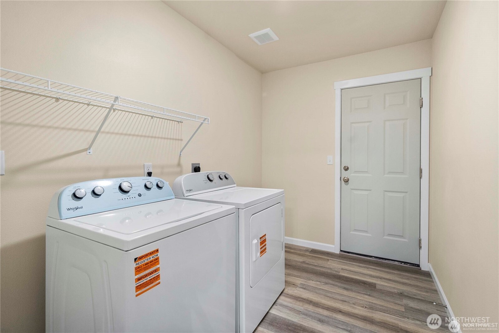 17911 Clearland Boulevard SE, Yelm, WA 98597-9047