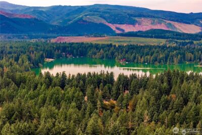 17911 Clearland Boulevard SE, Yelm, WA 98597-9047 - Photo 3