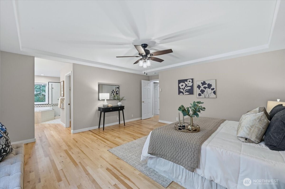 879 881 Kamus Way , Fox Island, WA 98333