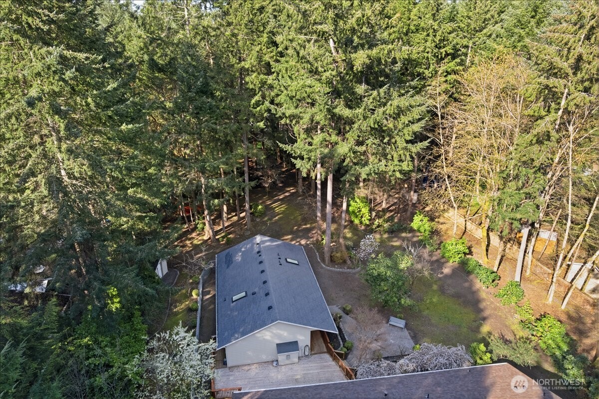 879 881 Kamus Way , Fox Island, WA 98333