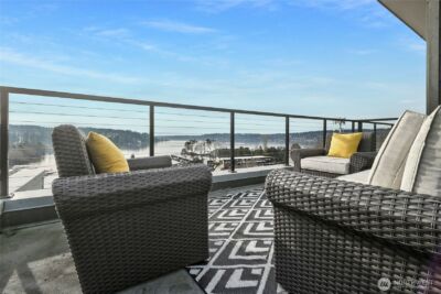 6225 NE 181st Street #101, Kenmore, WA 98028-9427