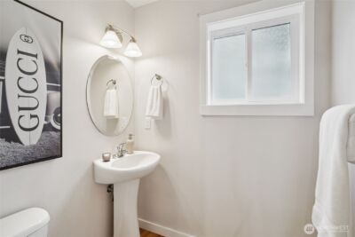 926 N 96th Street , Seattle, WA 98103 - Photo 14