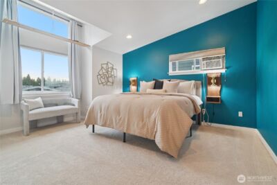 926 N 96th Street , Seattle, WA 98103 - Photo 18