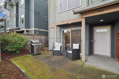 926 N 96th Street , Seattle, WA 98103 - Photo 4