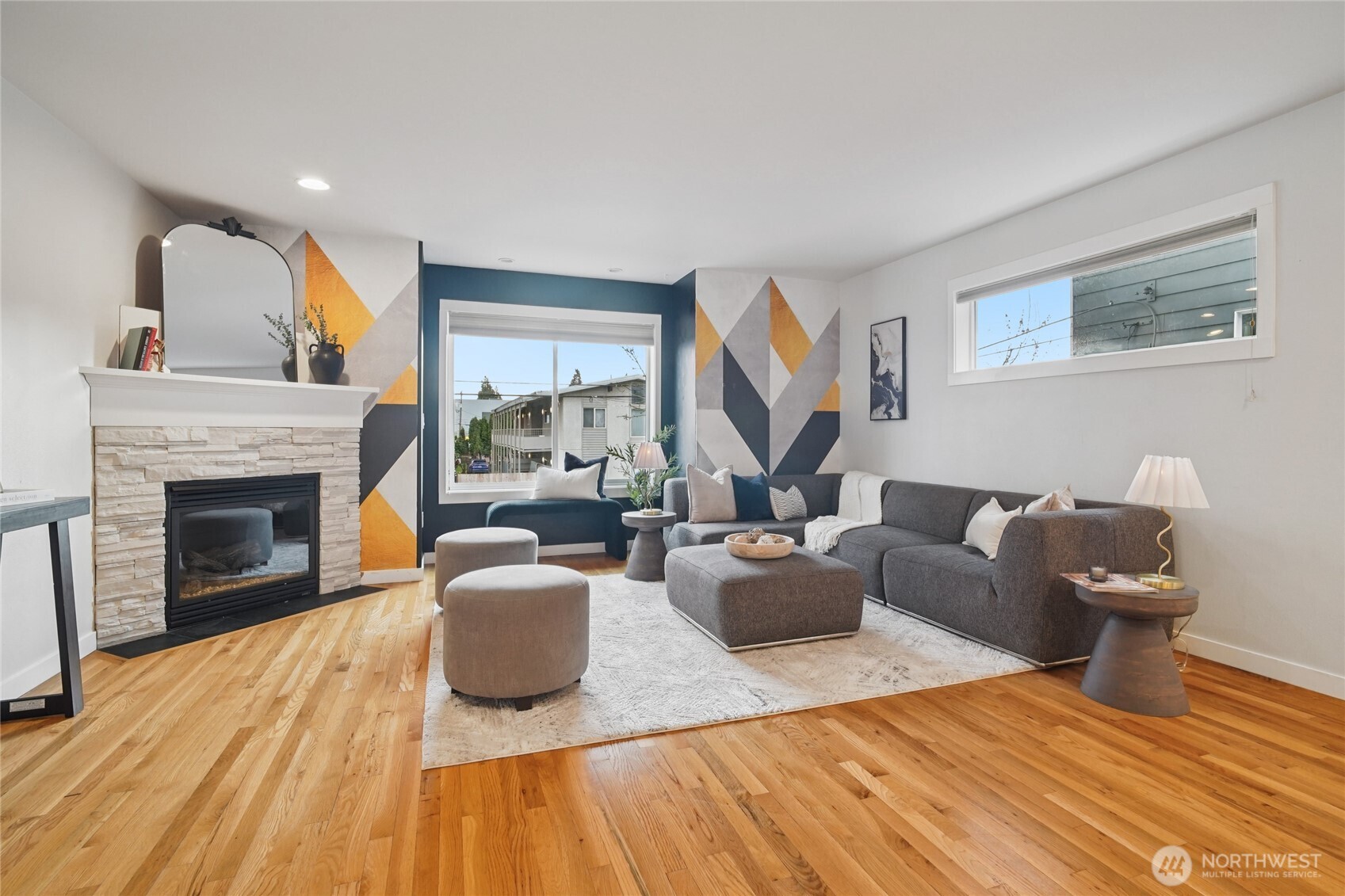 926 N 96th Street , Seattle, WA 98103