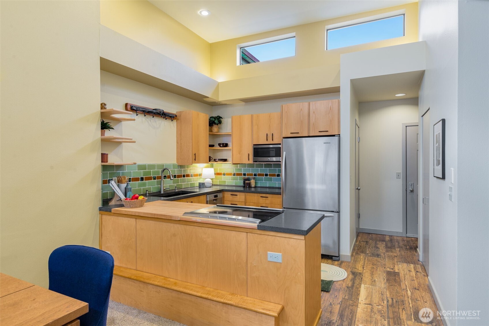 600 Malden Avenue E #304, Seattle, WA 98112