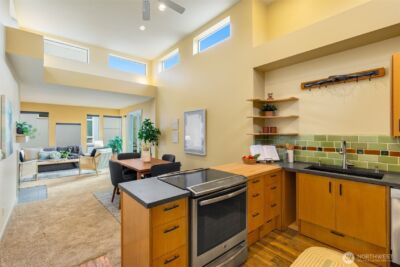 600 Malden Avenue E #304, Seattle, WA 98112 - Photo 16