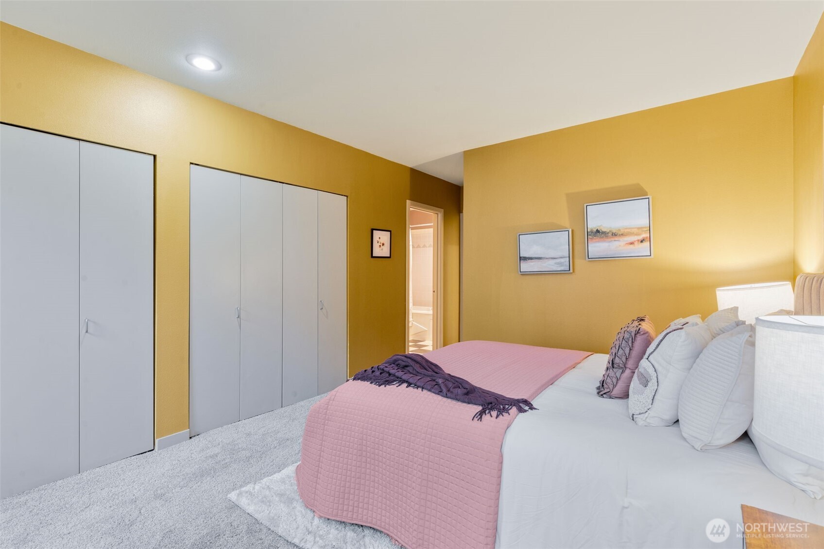 600 Malden Avenue E #304, Seattle, WA 98112