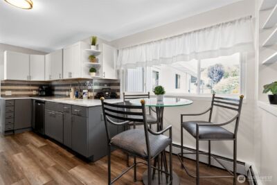 12828 78th Avenue S, Seattle, WA 98178 - Photo 16