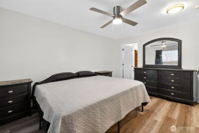 12828 78th Avenue S, Seattle, WA 98178 - Photo 24