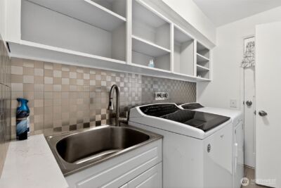 12828 78th Avenue S, Seattle, WA 98178 - Photo 28