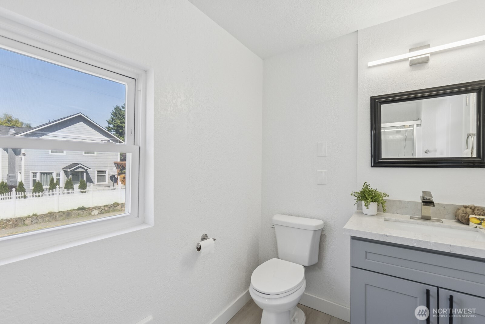 5016 N 43rd Street , Tacoma, WA 98407