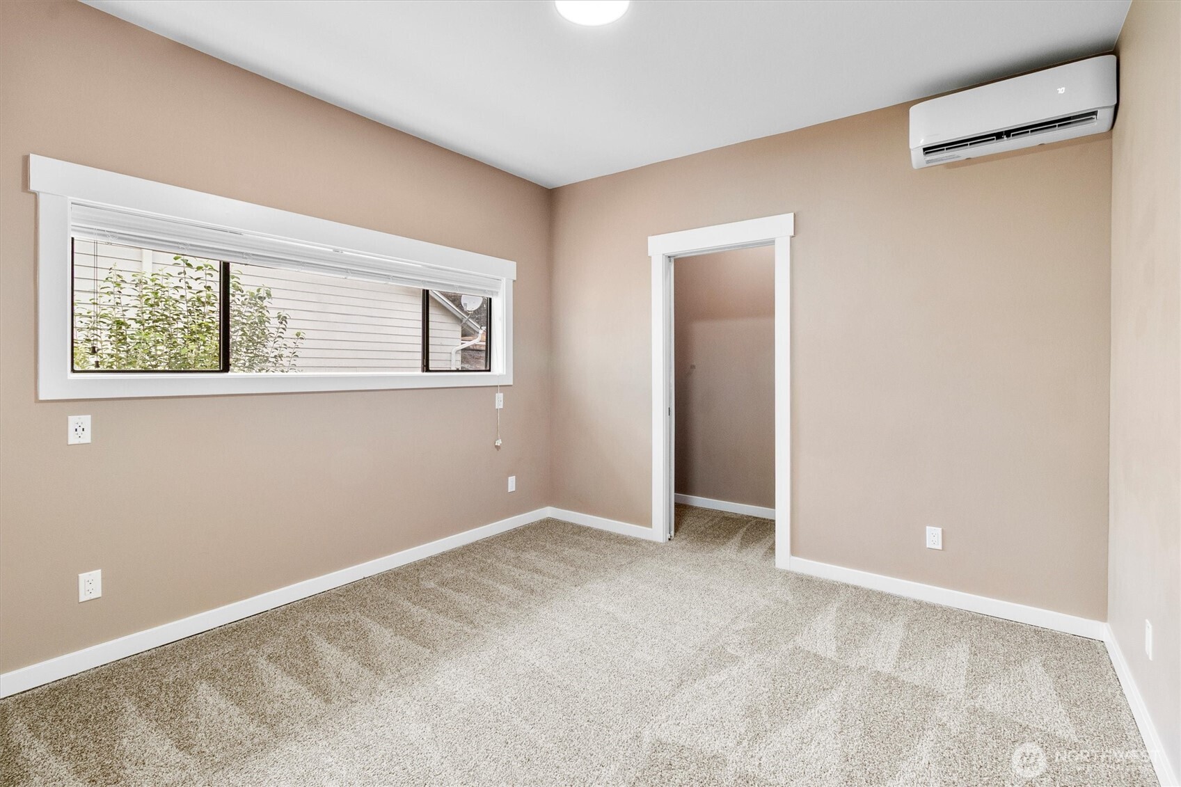 310 Second Street , Sumas, WA 98295