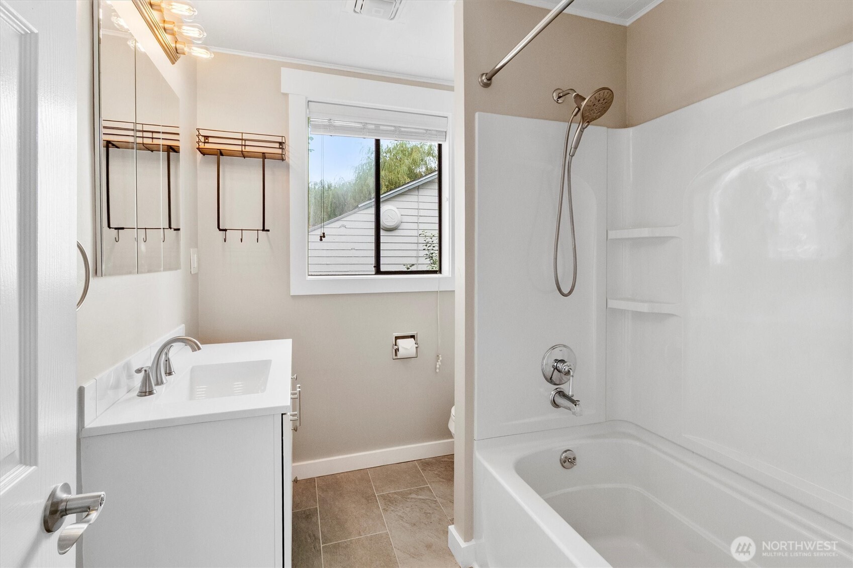 310 Second Street , Sumas, WA 98295