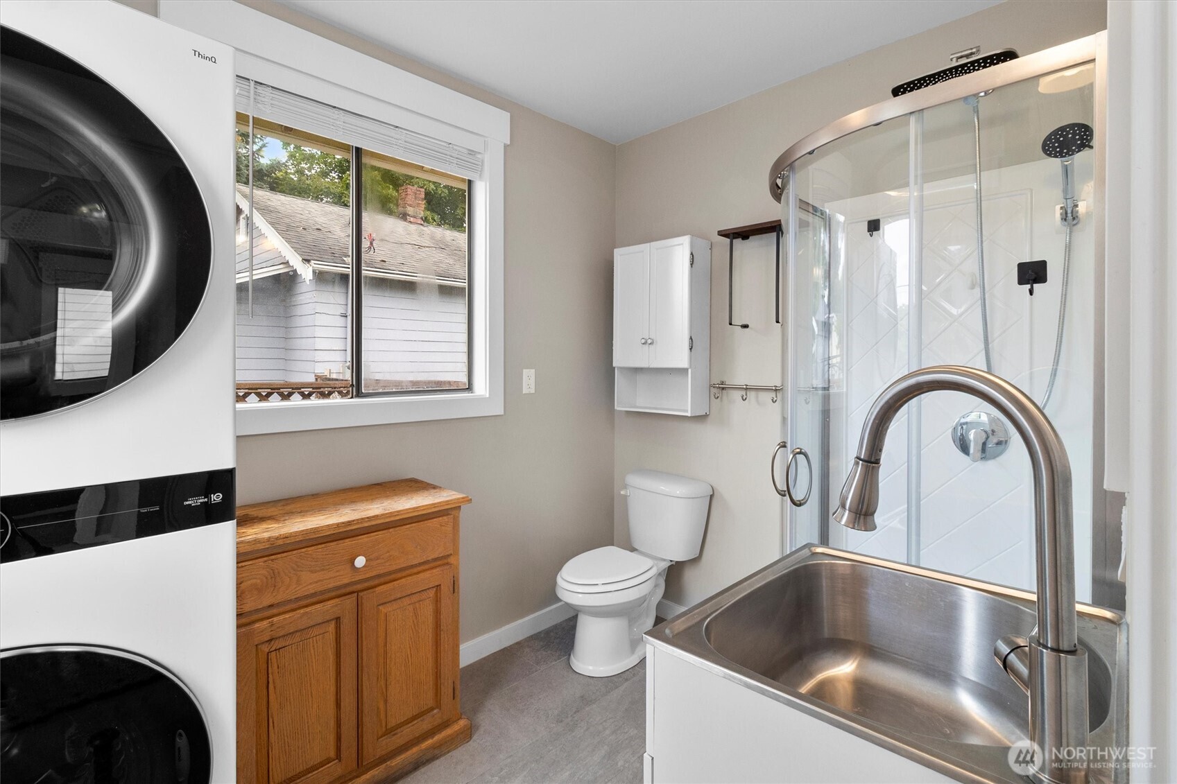 310 Second Street , Sumas, WA 98295