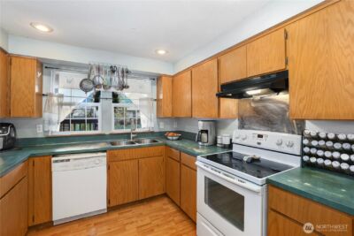 17937 Iris Place SW, Rochester, WA 98579 - Photo 7