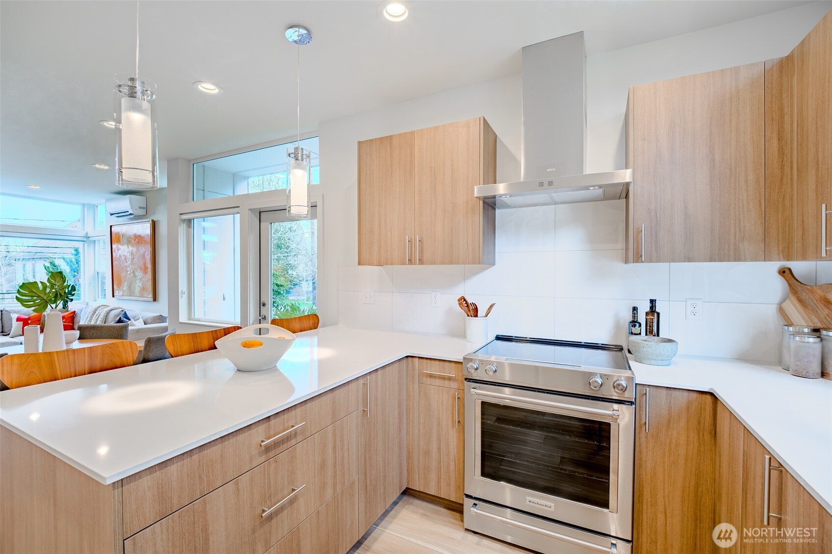 4853 S Findlay Street #B, Seattle, WA 98118