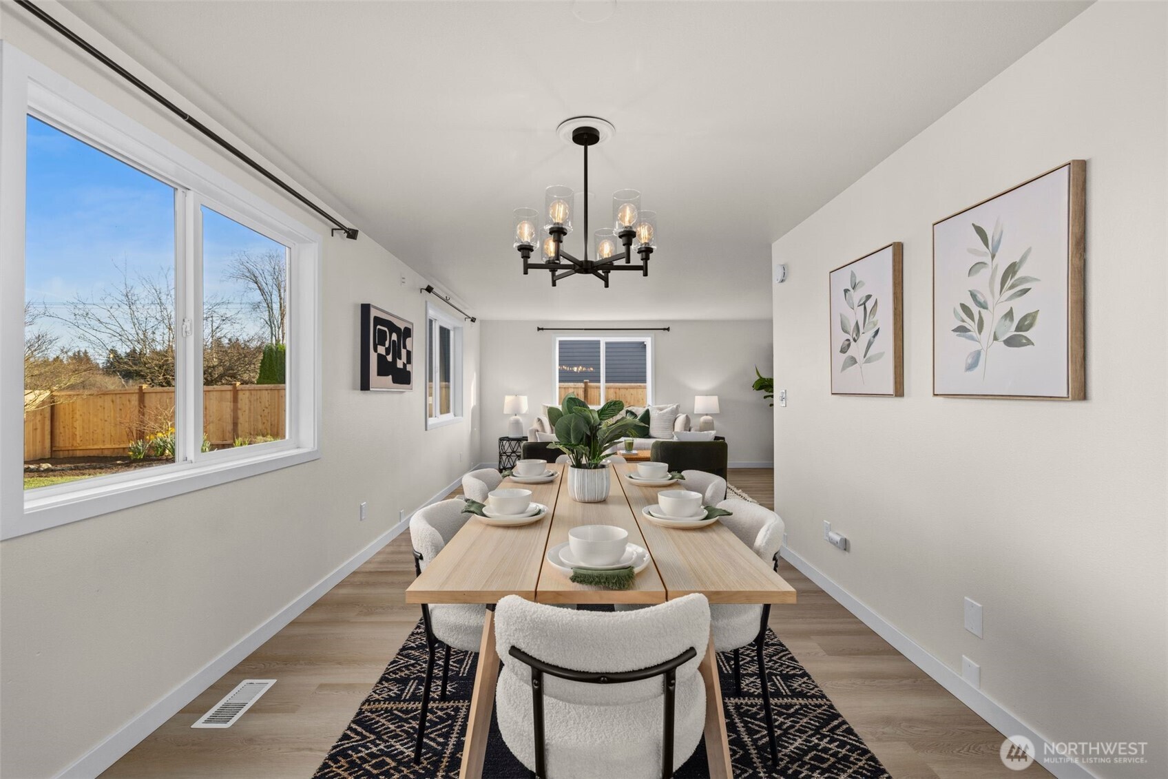 21111 29th Place W, Lynnwood, WA 98036