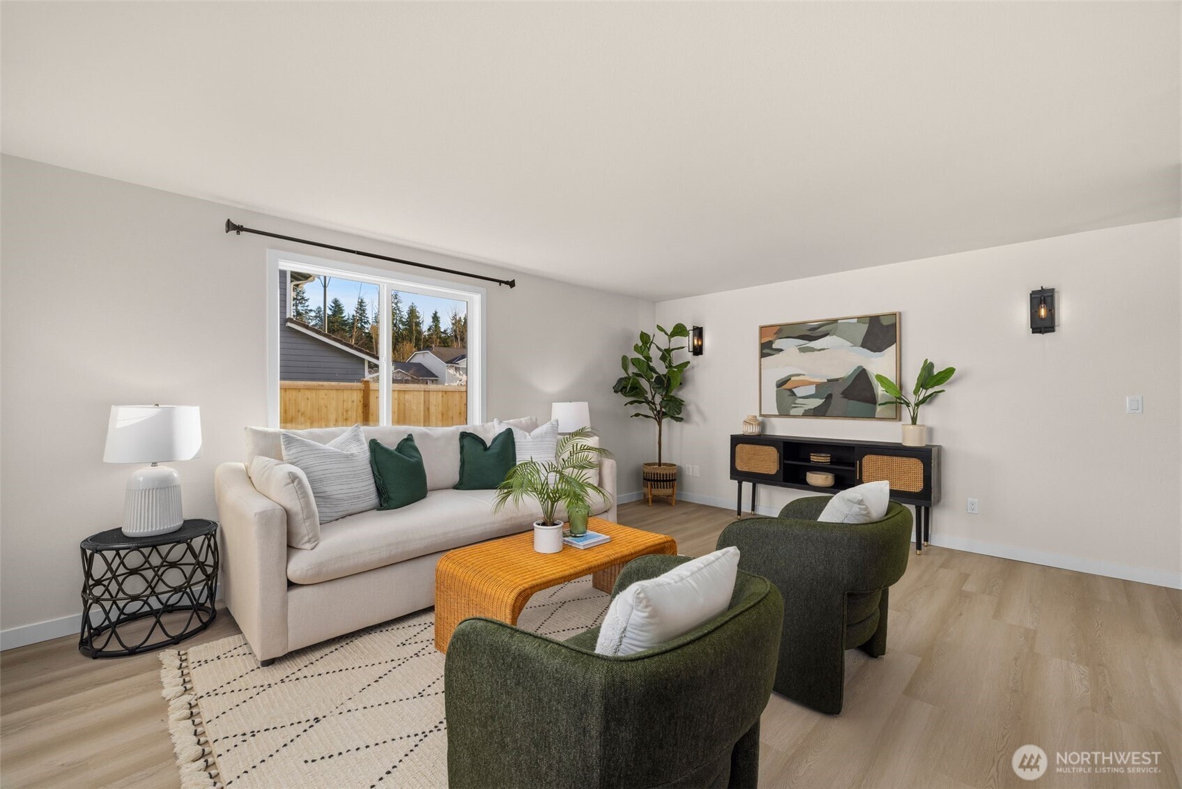 21111 29th Place W, Lynnwood, WA 98036