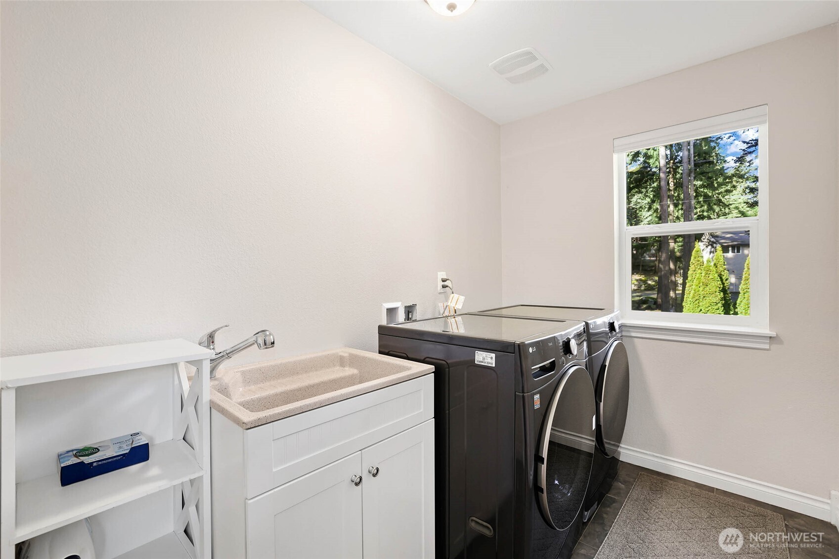 10816 130th Avenue E, Puyallup, WA 98374