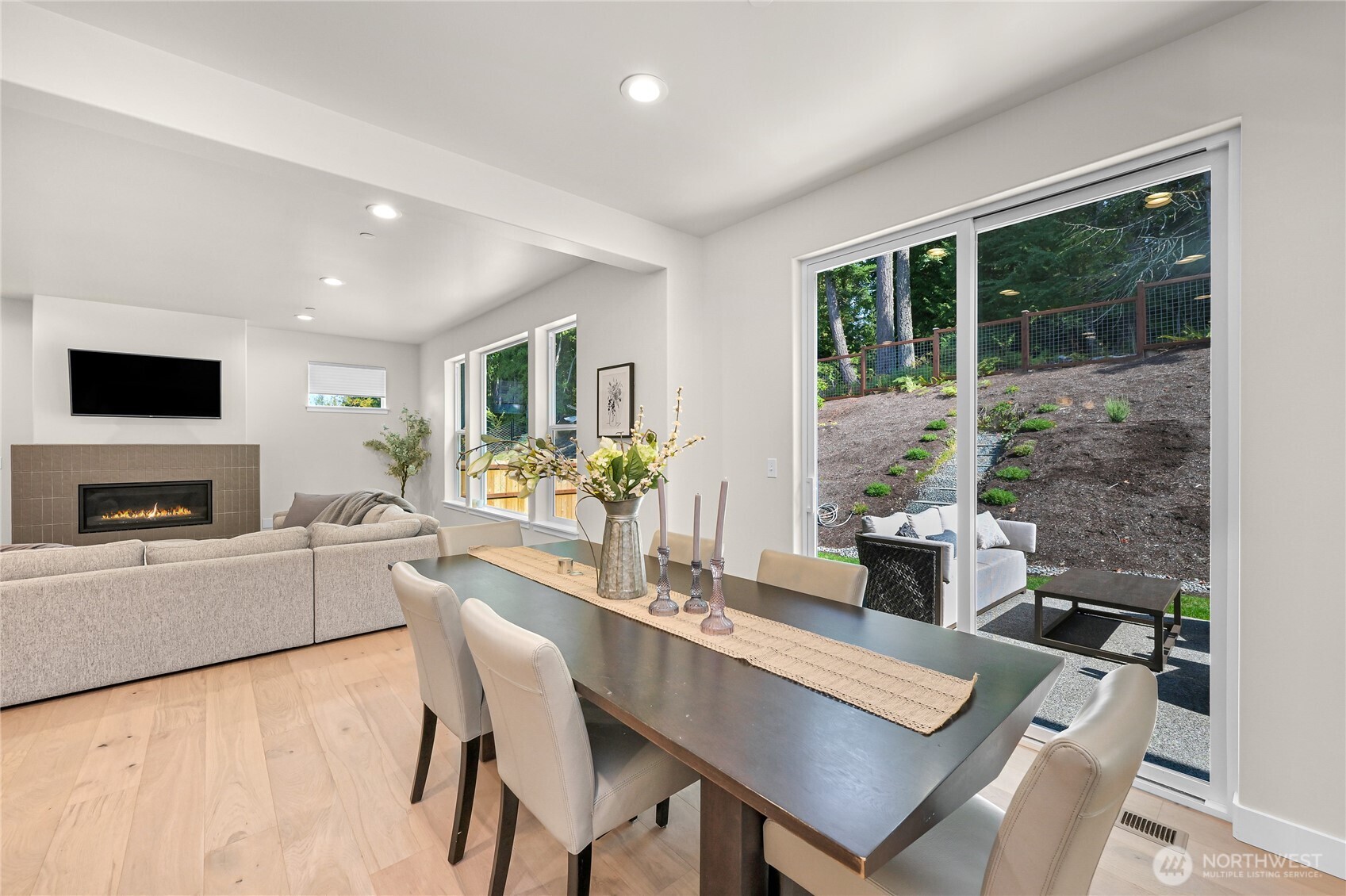 1142 Brookstone Drive , Bellingham, WA 98229