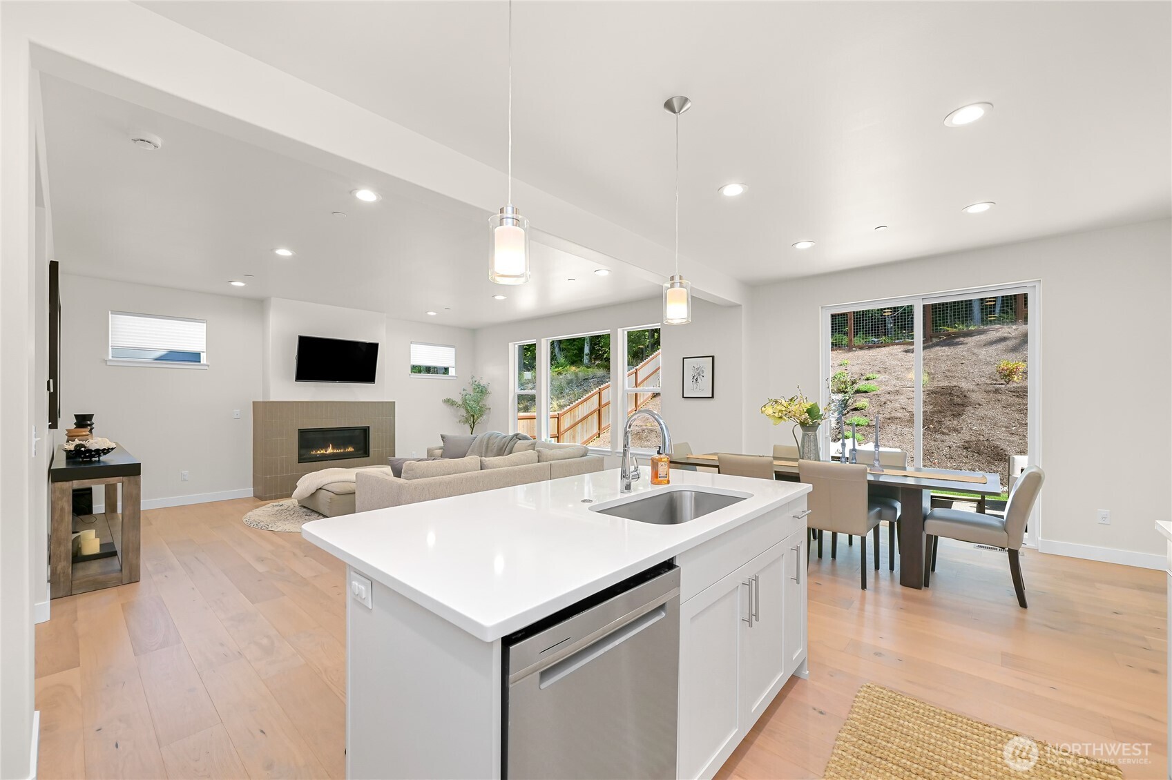 1142 Brookstone Drive , Bellingham, WA 98229