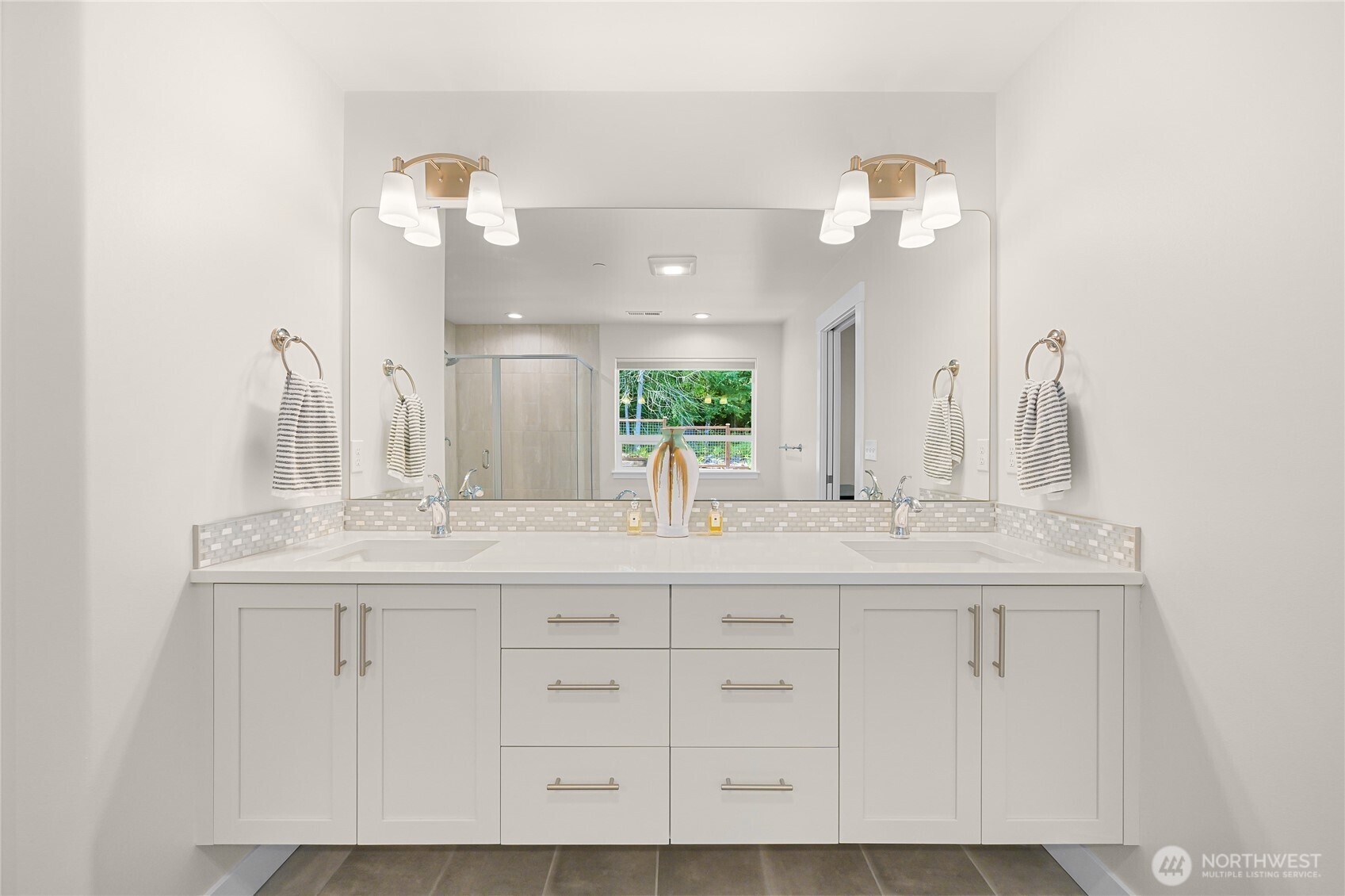 1142 Brookstone Drive , Bellingham, WA 98229