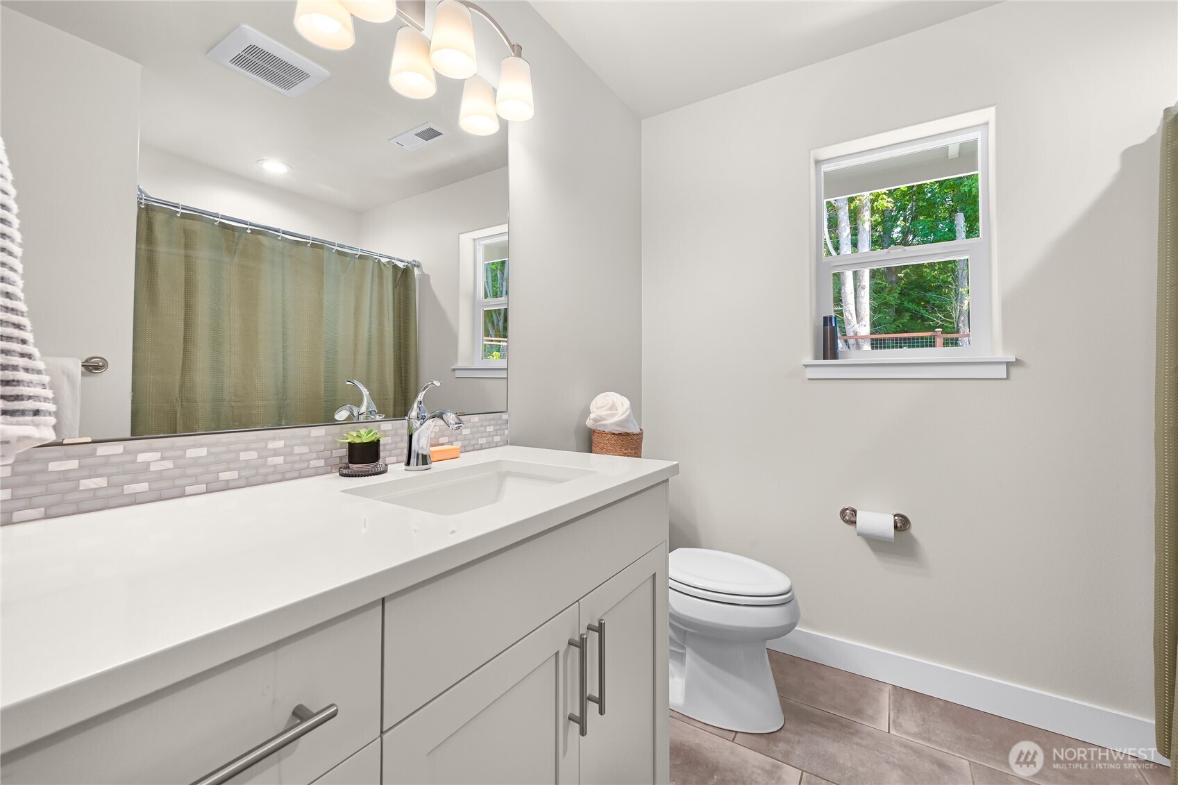 1142 Brookstone Drive , Bellingham, WA 98229