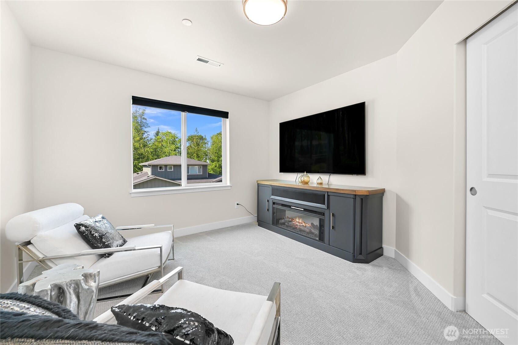 1142 Brookstone Drive , Bellingham, WA 98229