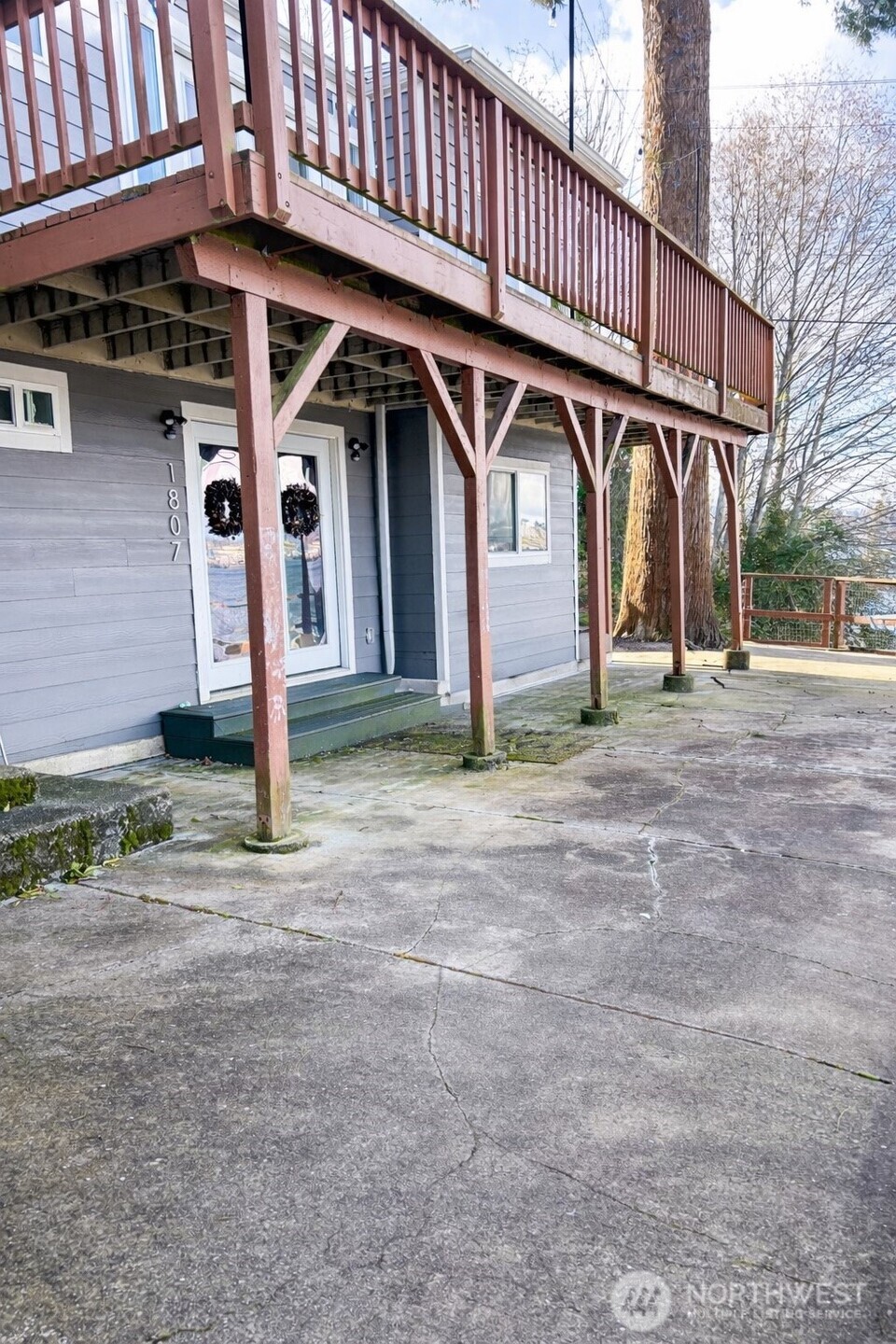 1805 Lawrence Street , Port Orchard, WA 98366