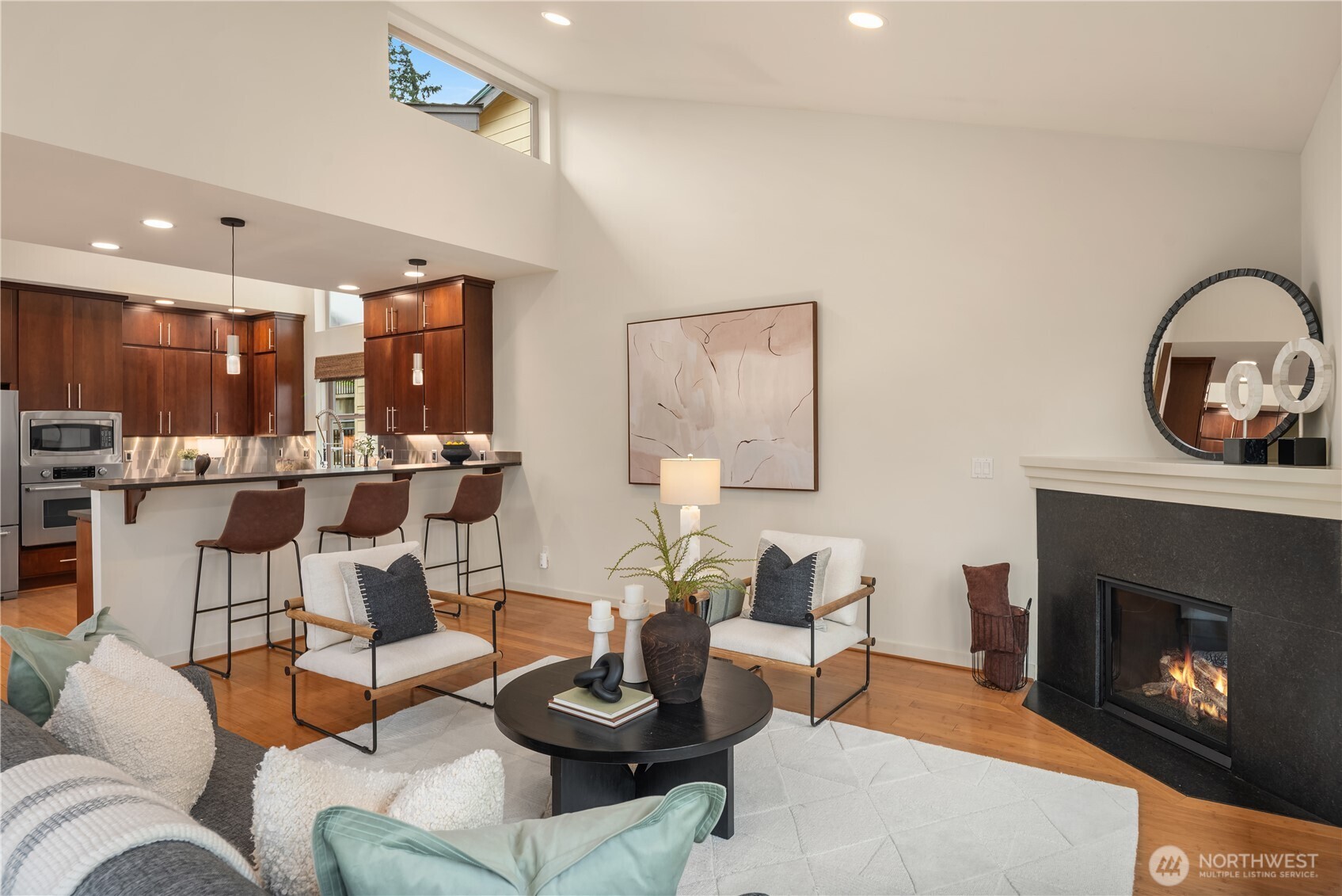 3042 SW Manning Street , Seattle, WA 98126