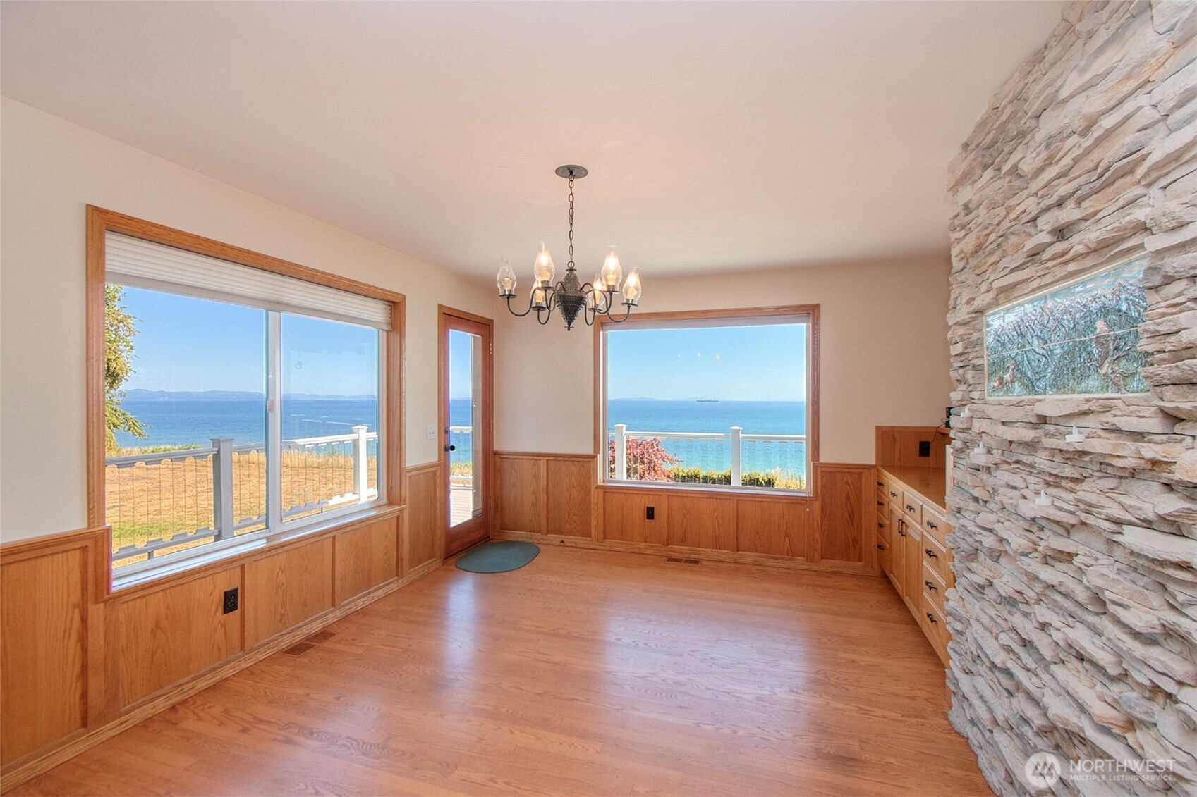 99 S Point , Port Angeles, WA 98363