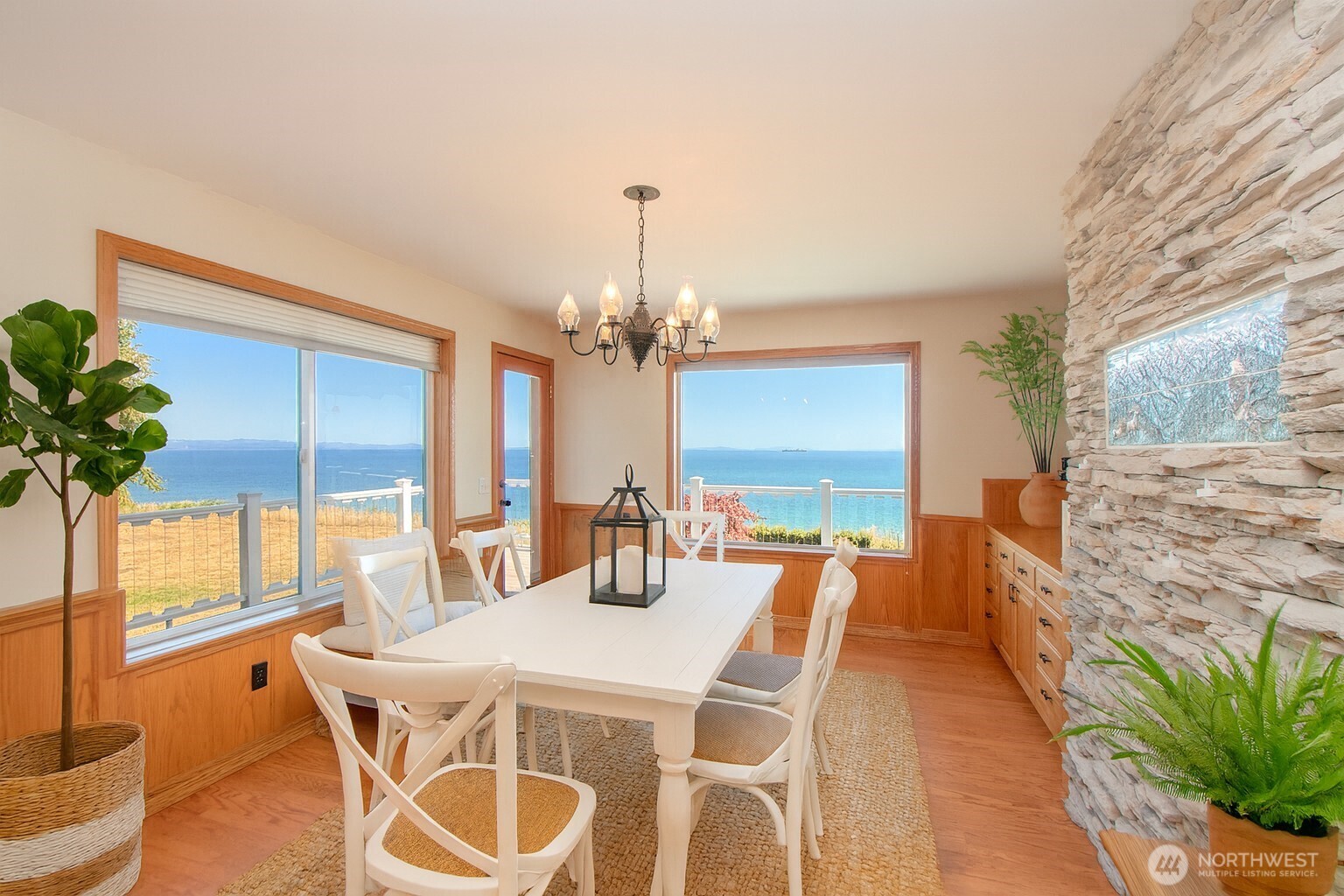 99 S Point , Port Angeles, WA 98363