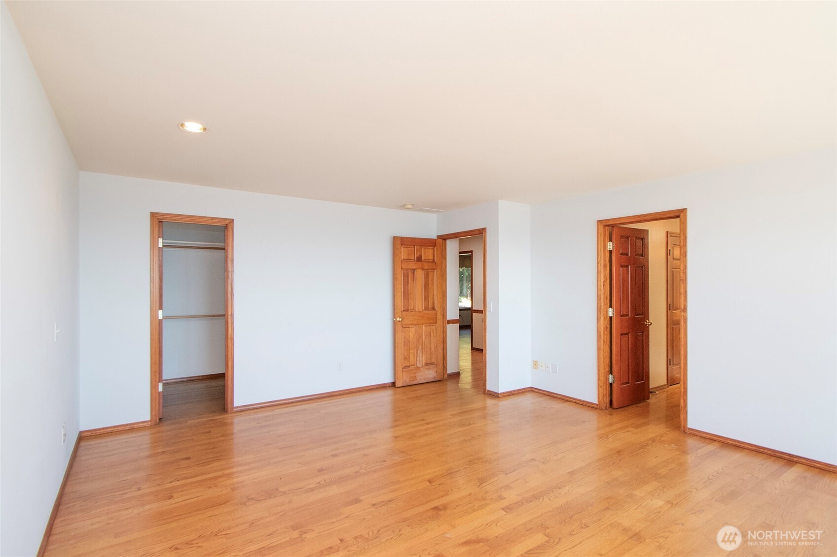 99 S Point , Port Angeles, WA 98363