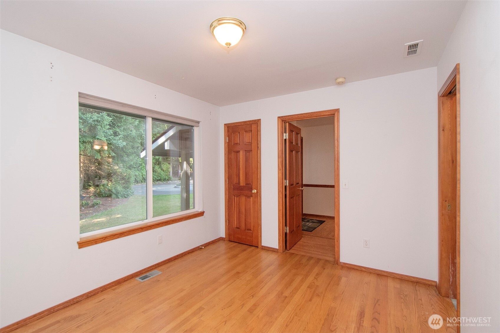 99 S Point , Port Angeles, WA 98363