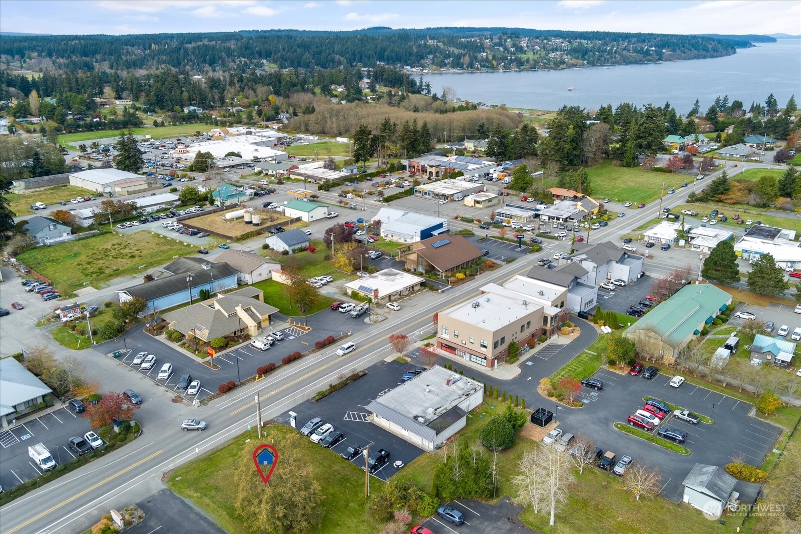 5591 Harbor Avenue , Freeland, WA 98249