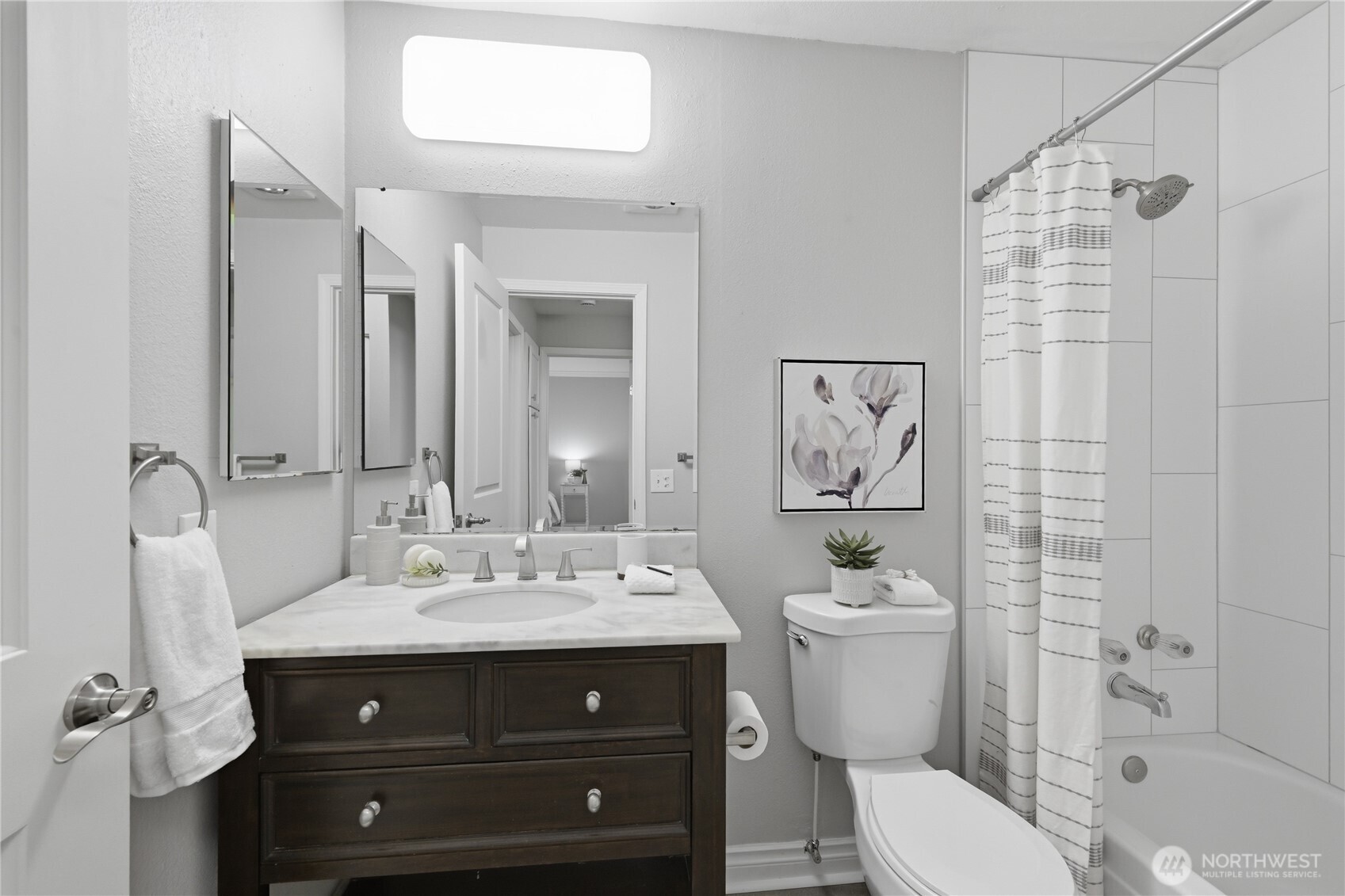 12703 NE 129th Court #H202, Kirkland, WA 98034