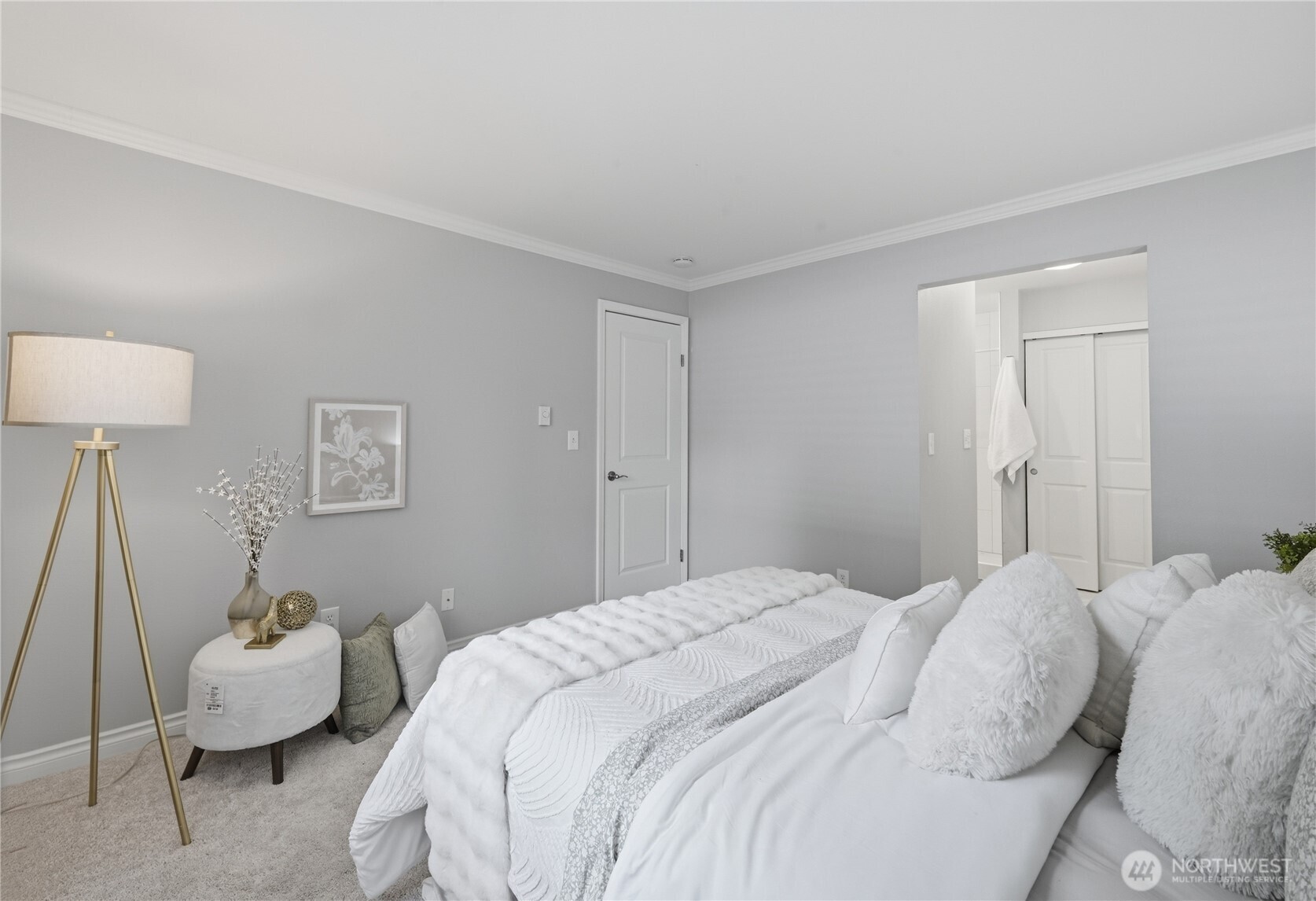 12703 NE 129th Court #H202, Kirkland, WA 98034