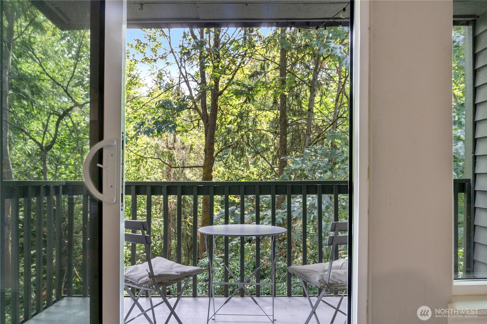 12703 NE 129th Court #H202, Kirkland, WA 98034