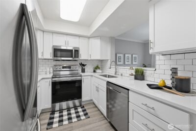 12703 NE 129th Court #H202, Kirkland, WA 98034 - Photo 9