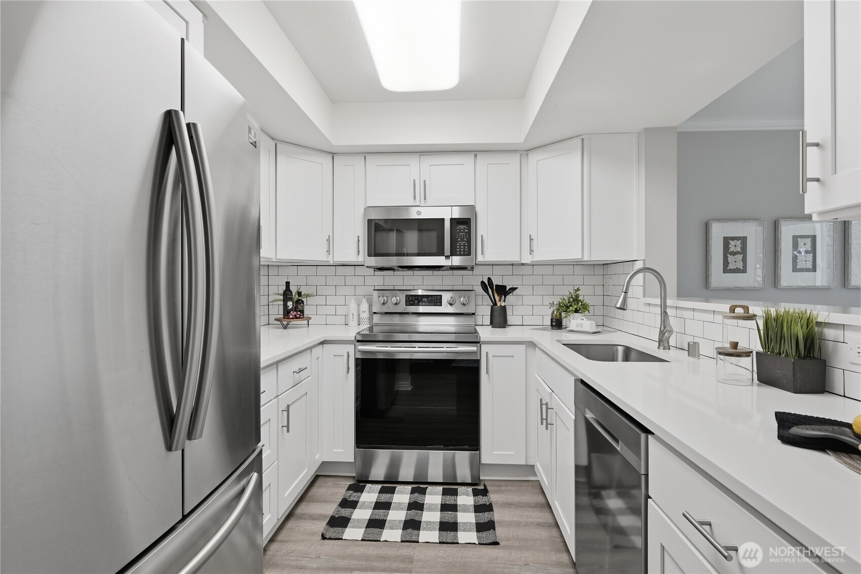 12703 NE 129th Court #H202, Kirkland, WA 98034