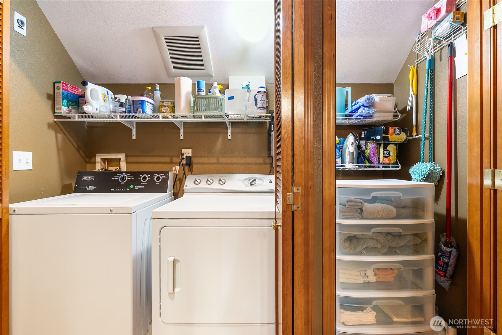 735 Ivy Street , Lynden, WA 98264