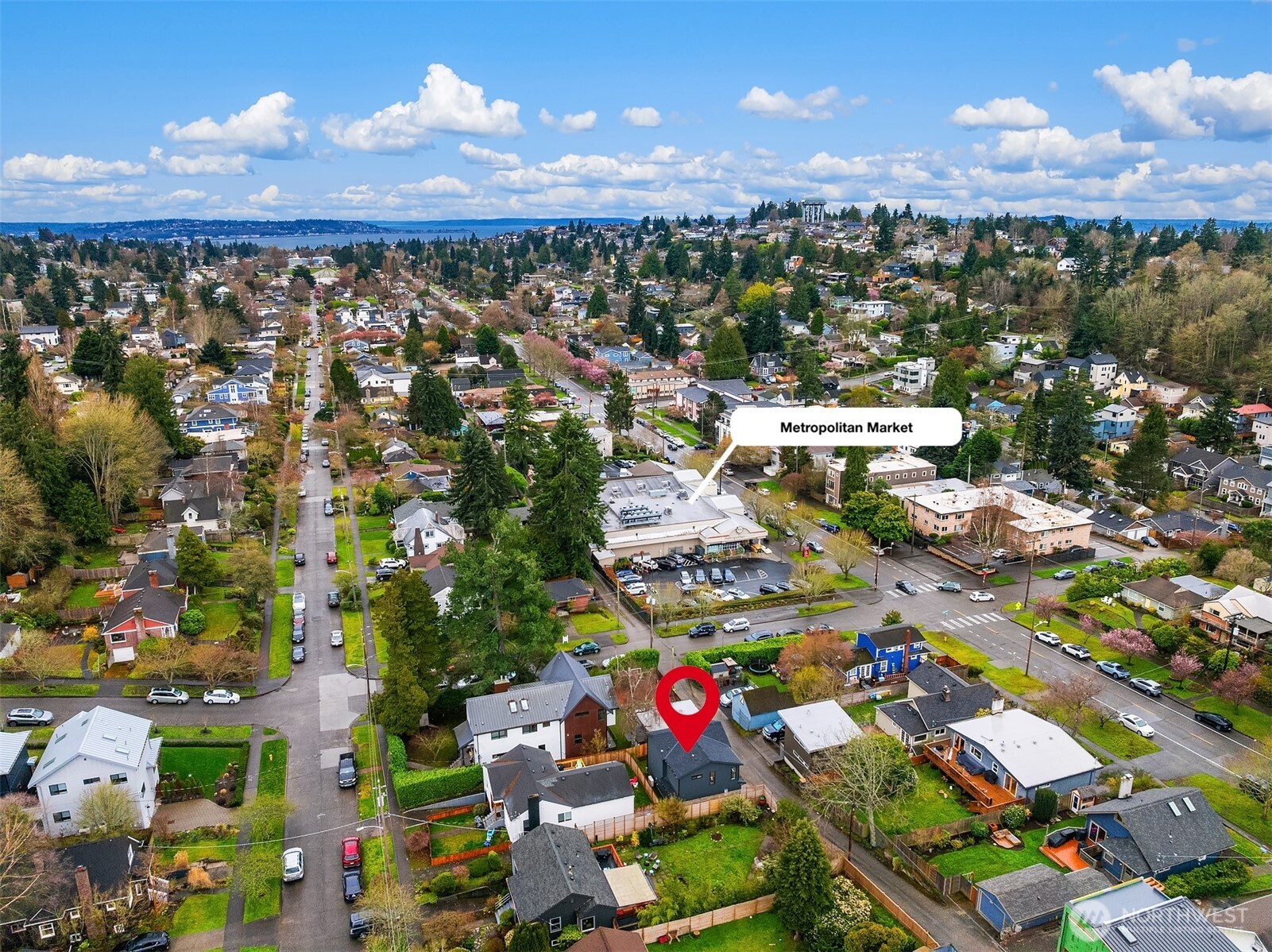 4009 33rd Avenue W #B, Seattle, WA 98199