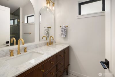 4009 33rd Avenue W #B, Seattle, WA 98199 - Photo 10