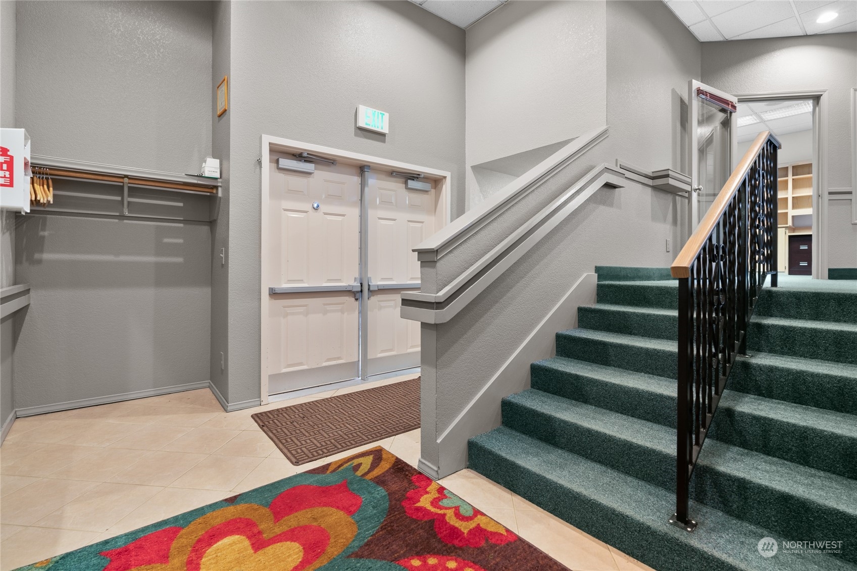 804 N State Street , Tacoma, WA 98403