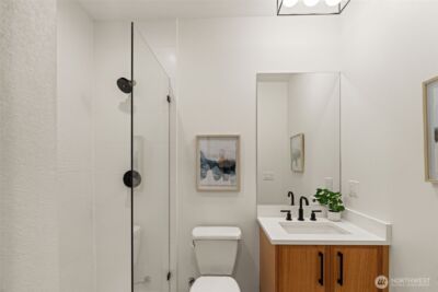 11204 108th Ave NE, Kirkland, WA 98033 - Photo 13
