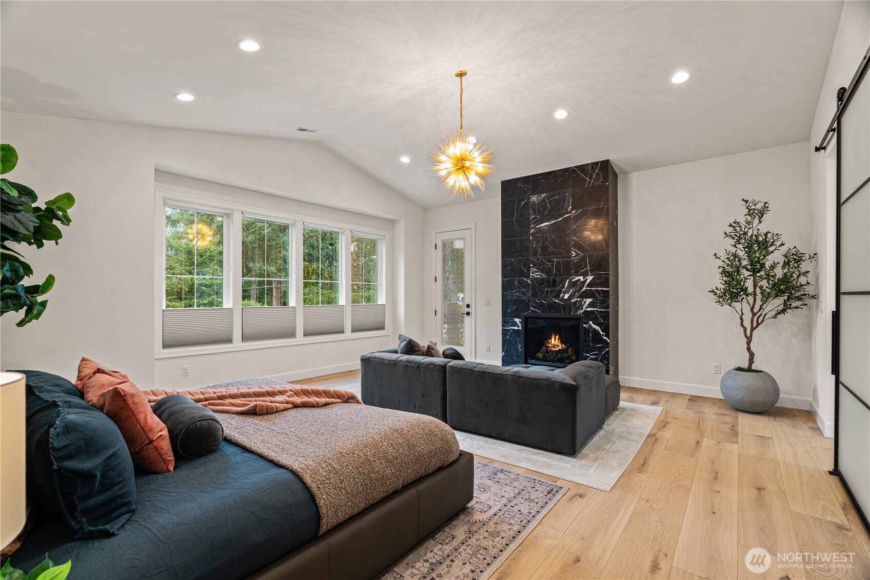 11204 108th Ave NE, Kirkland, WA 98033