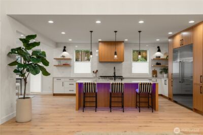 11204 108th Ave NE, Kirkland, WA 98033 - Photo 3