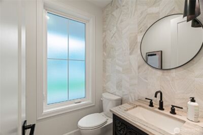 11204 108th Ave NE, Kirkland, WA 98033 - Photo 10