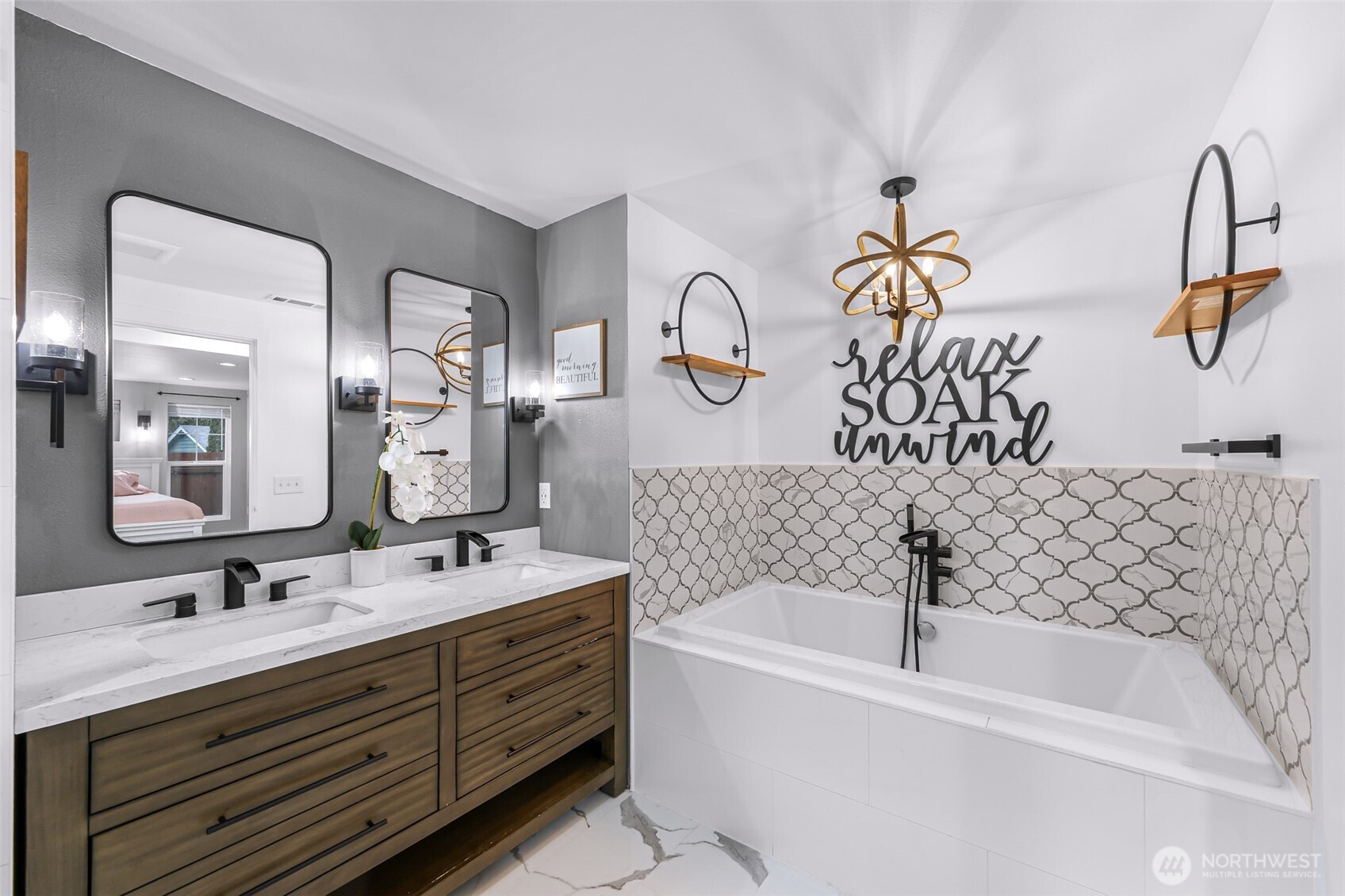 23448 Sherry Lane , Mount Vernon, WA 98274